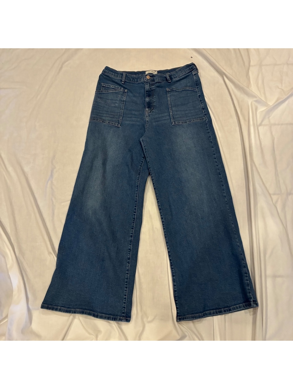 Jessica Simpson High Rise Wide Leg Utility Jeans Patch Pocket Medium Wash Size16